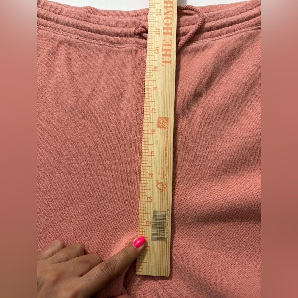 Tommy Bahama Athleisure Ribbed 100% Cotton Coral Knit 1/4 Top and Cropped Pants. - Picture 8 of 16